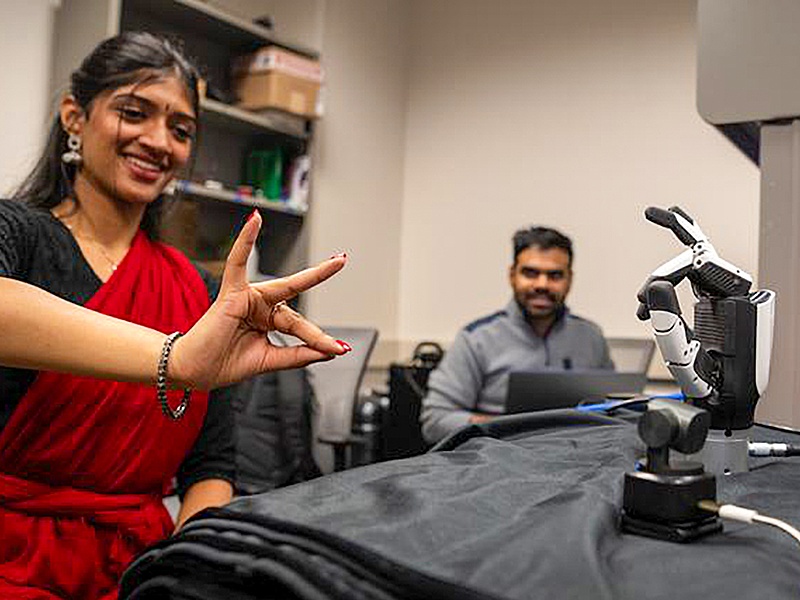 training robot hand with human hand gestures