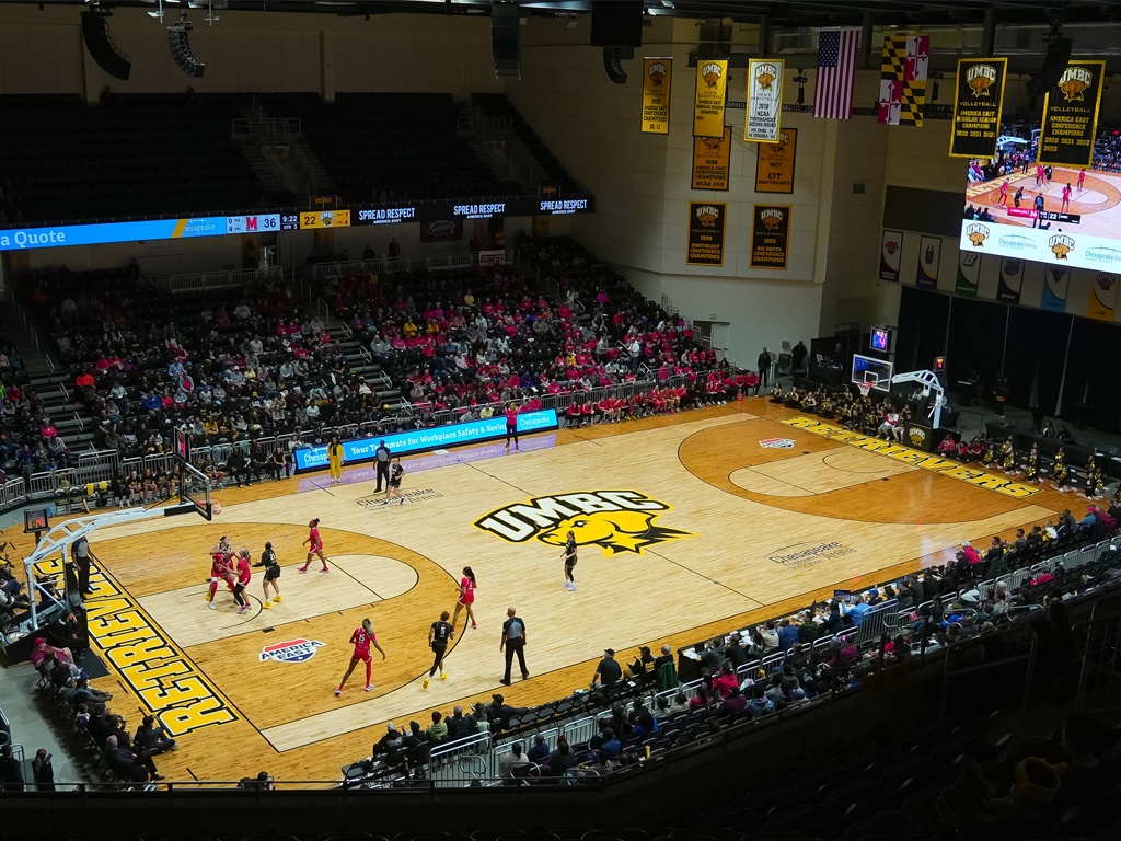 A UMBC Women's Basketball game in action at Chesapeake Arena.