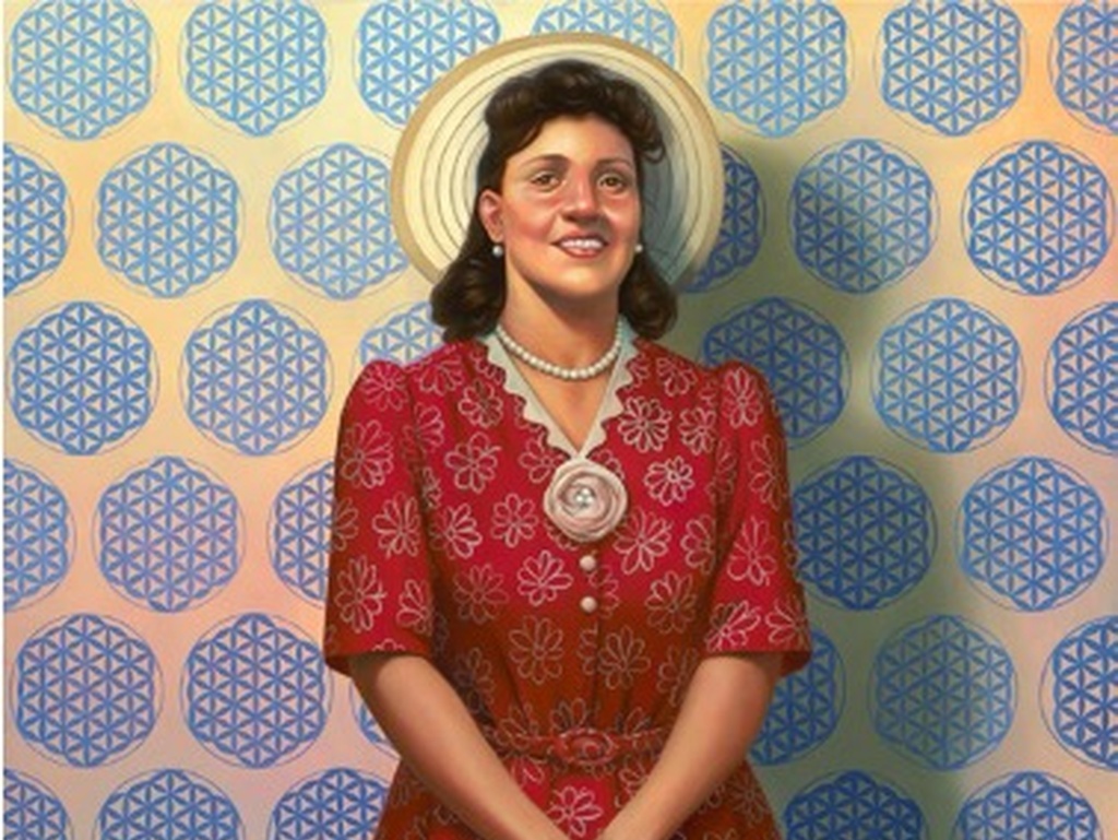 A painting of Henrietta Lacks by artist, Kadir Nelson as displayed in the Smithsonian National Portrait Gallery. A black woman in a red dress wearing a hat and necklace stands in front of wallpaper. As the Smithsonian describes, "The wallpaper features the “Flower of Life,” a symbol of immortality. The pattern of her dress recalls cellular structures, and the garment’s missing buttons signal the absence of those cells that were taken from her body, without permission."